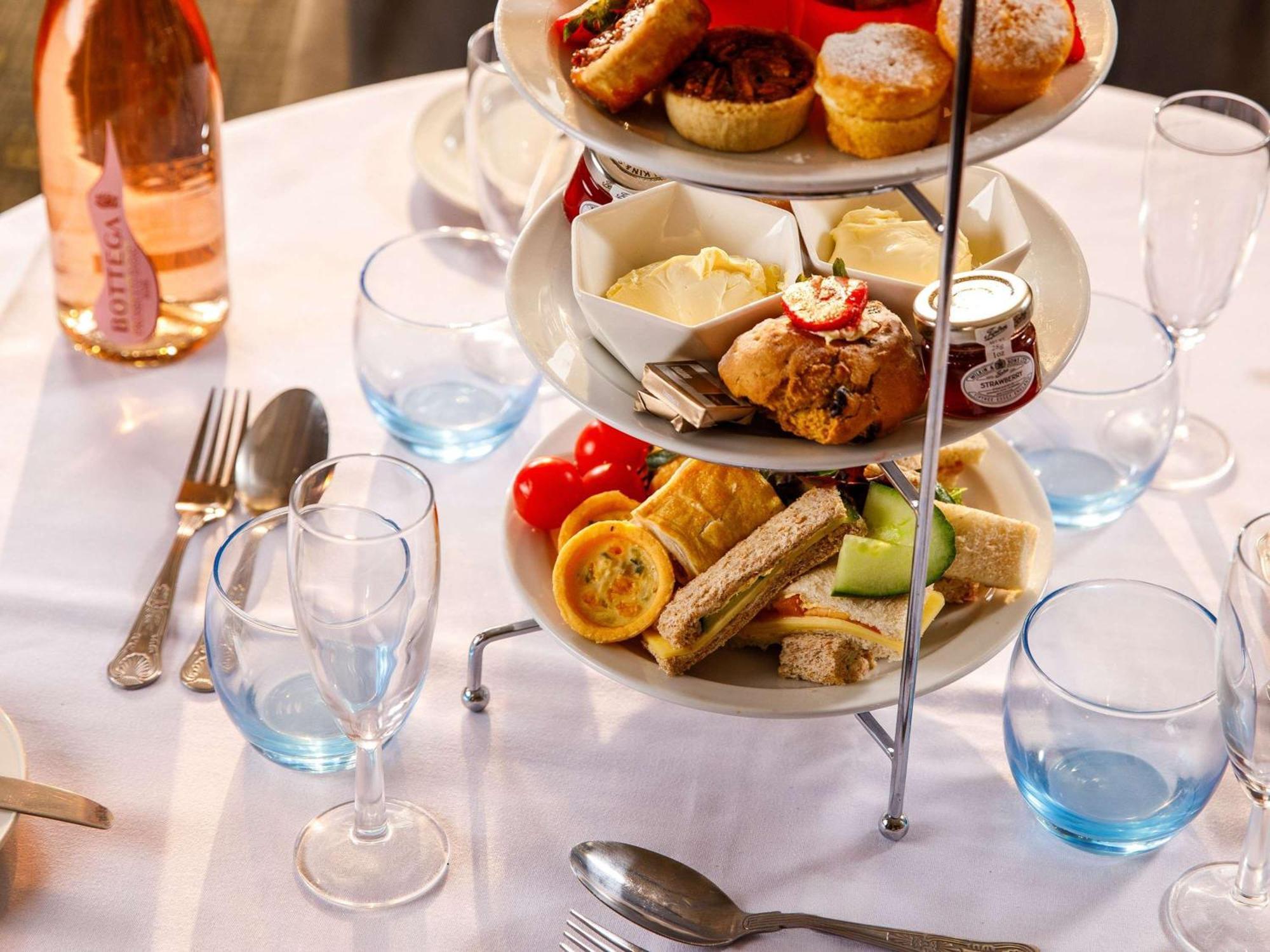 Hotel The By Accorhotels Harlow